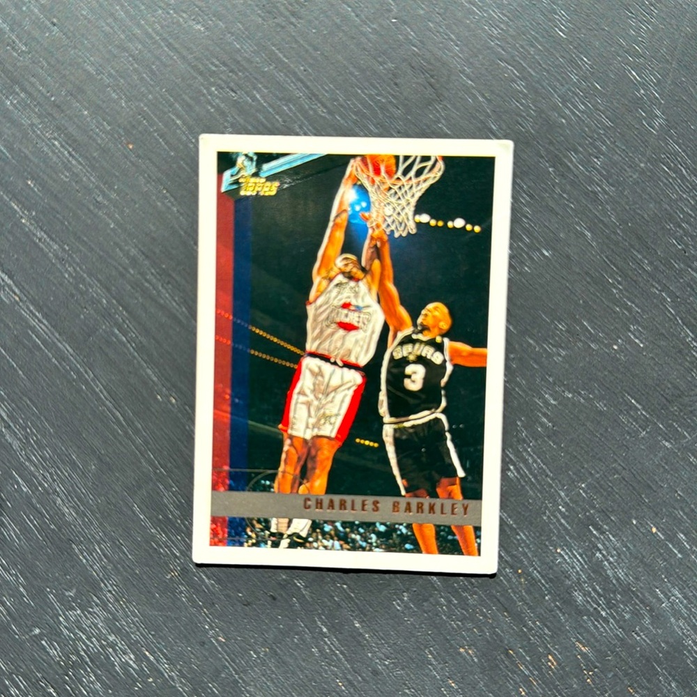 Charles Barkley 17 
Topps Card